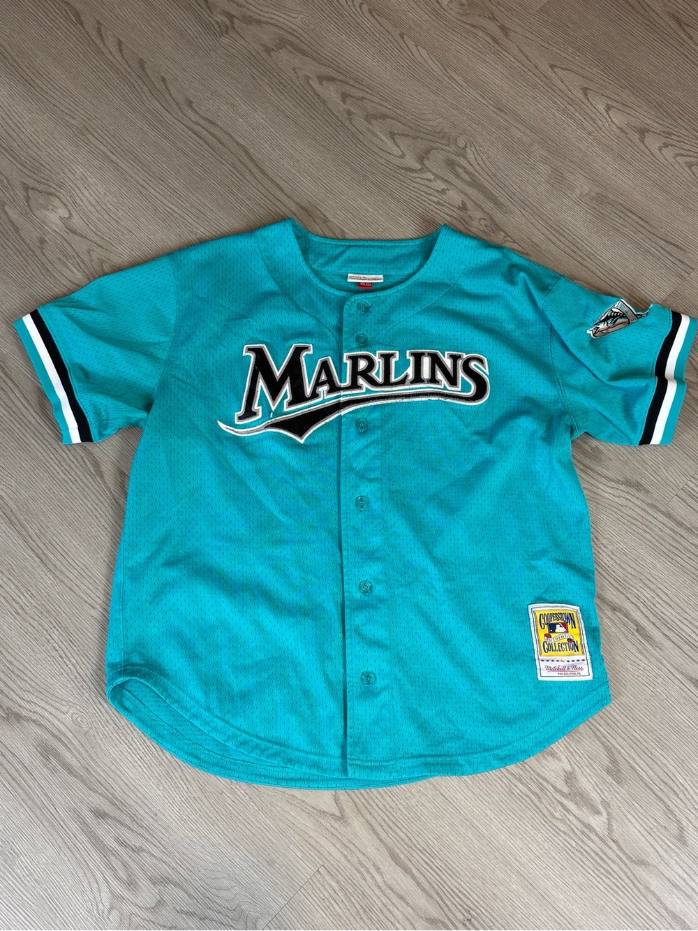 Mitchell & Ness Marlins #8 Andre Dawson Baseball Jersey